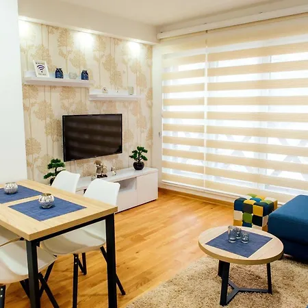 Happy Day דירה *